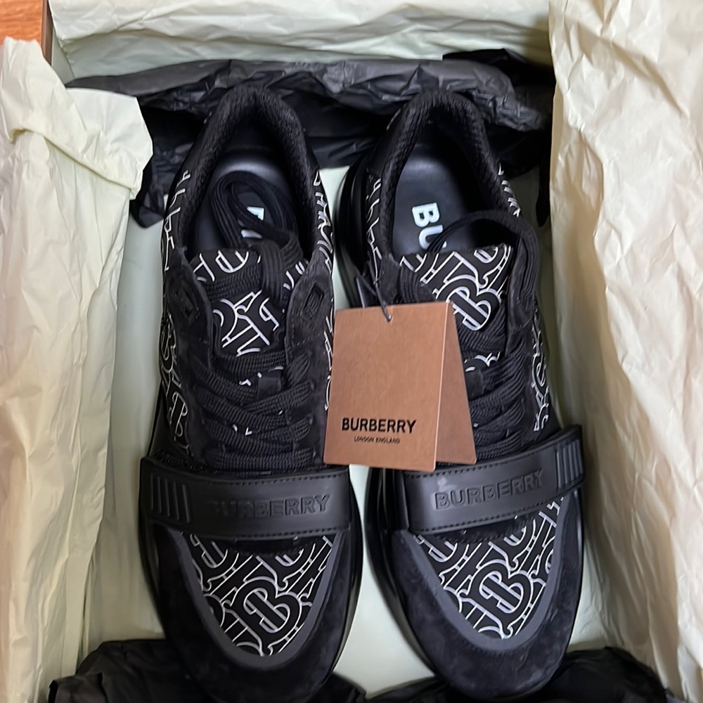 New Brand Never Worn Black Burberry Sneakers…